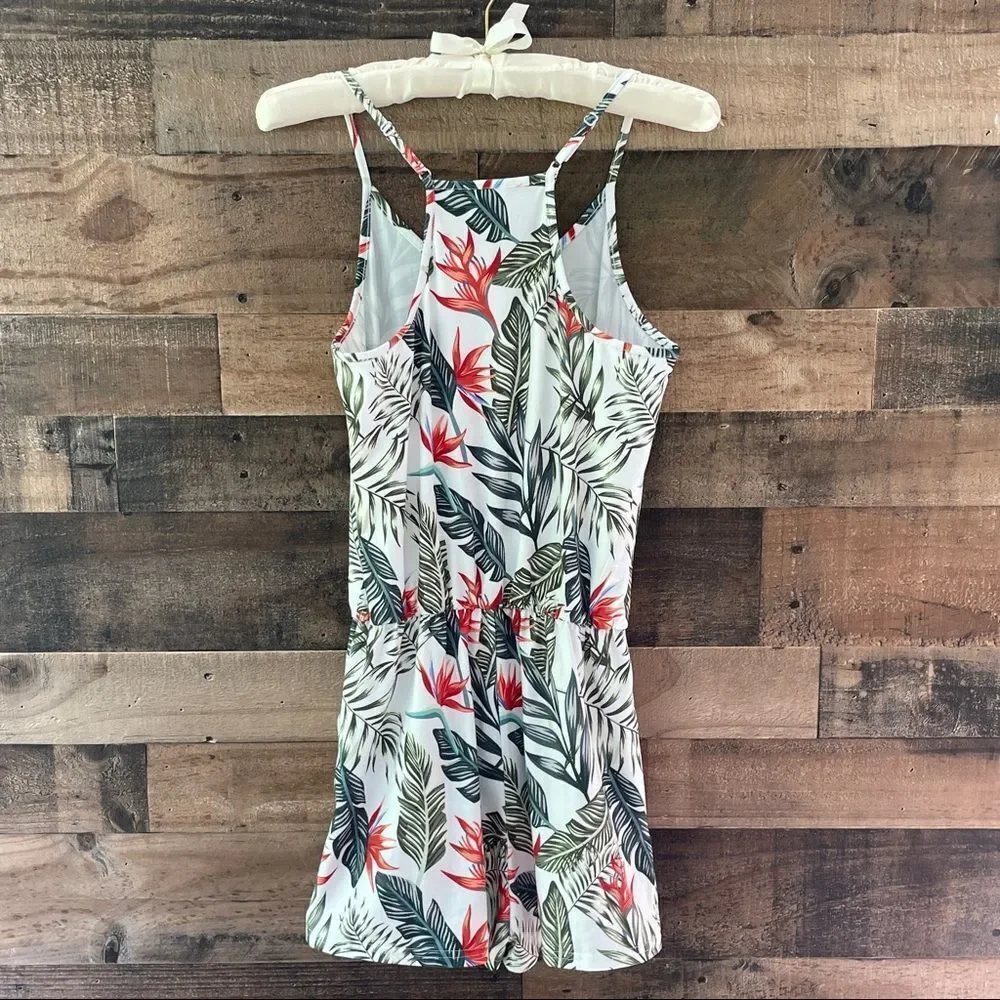 Palm Leaf Summer Shorts Romper Size Small - Picture 3 of 10